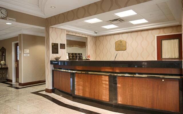 Best Western Plus Travel Hotel Toronto Airport