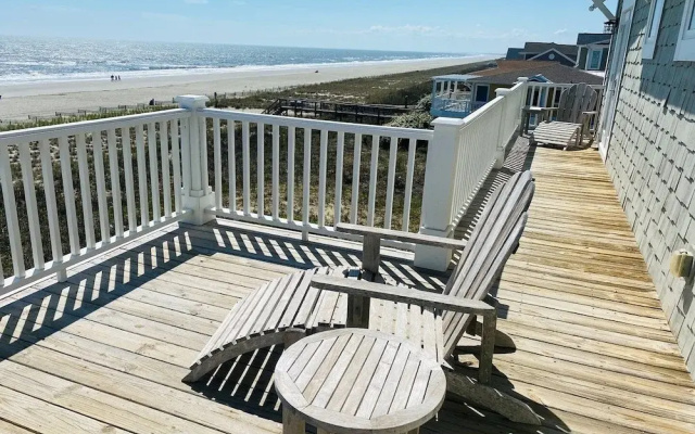 Holden Point - 5 Br Home