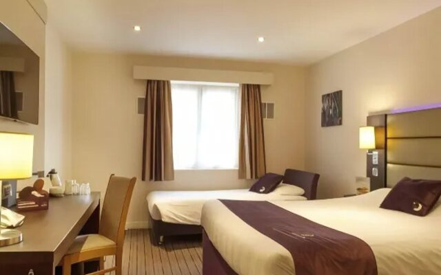 Premier Inn Manchester Wilmslow