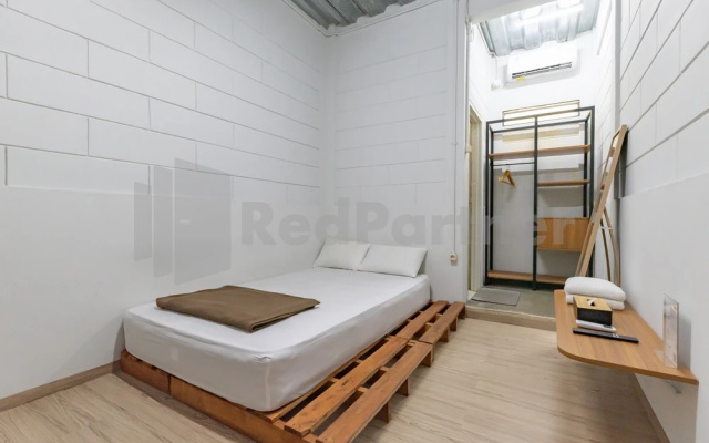 Manta Living Bandung RedPartner – Guest Rooms – Bandung