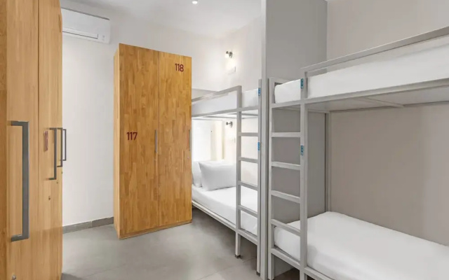 Bedzzz Varanasi by Leisure Hotels