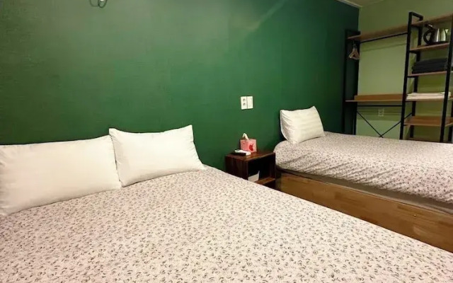 R Guesthouse Jongmyo
