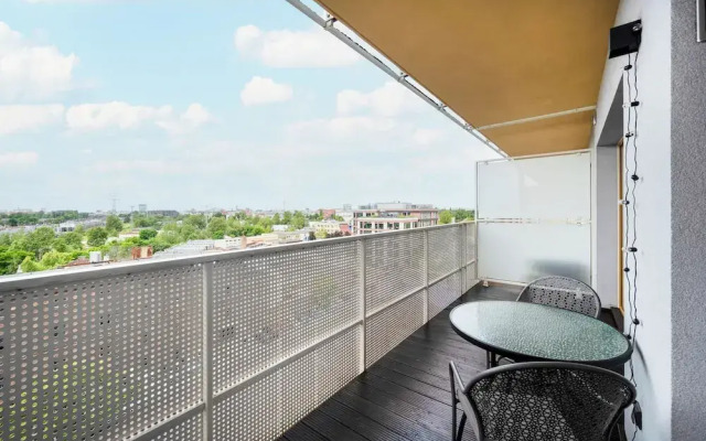 Wrocław Apartment for 4 by Renters