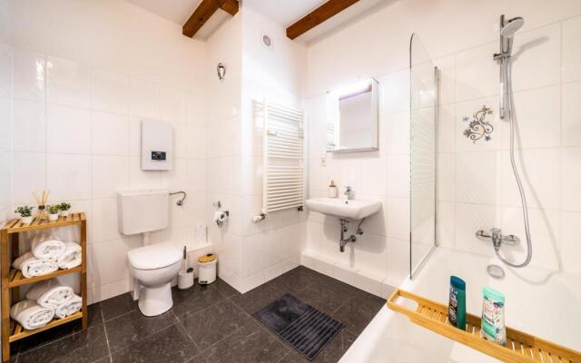 Stylisches Penthouse zentral Tischfussball 100m2 Wii