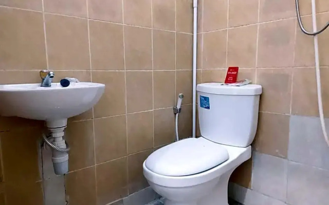 RedDoorz Syariah near Transmart Tegal