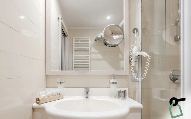 Hotiday Room Collection - Torbole