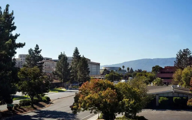 Aloft Cupertino