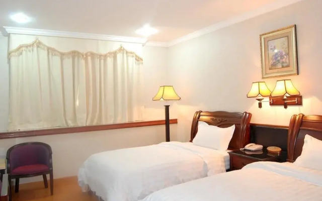 Guangxin Business Hotel