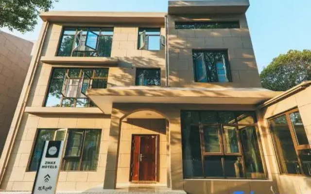 ZMAX Manxi Hotel（Wuhan Donghu Branch）