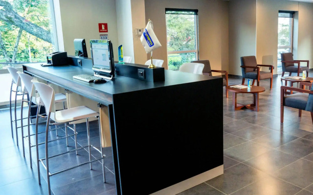 City Express Plus by Marriott Bogota Aeropuerto