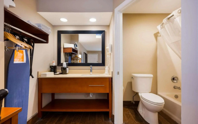 Quality Inn Oxford Anniston I-20
