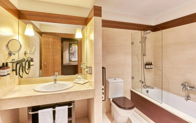 NH Collection Palacio de Burgos
