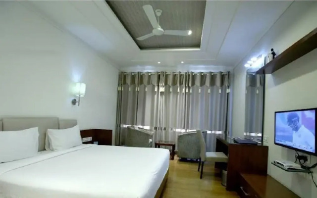 Royal Inn