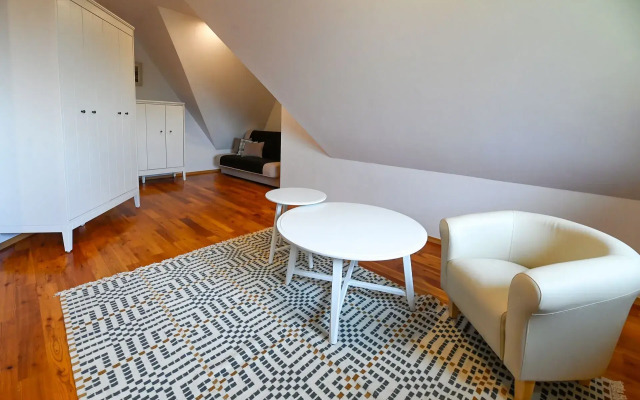 RentPlanet - Apartament KrzeptÃ³wki