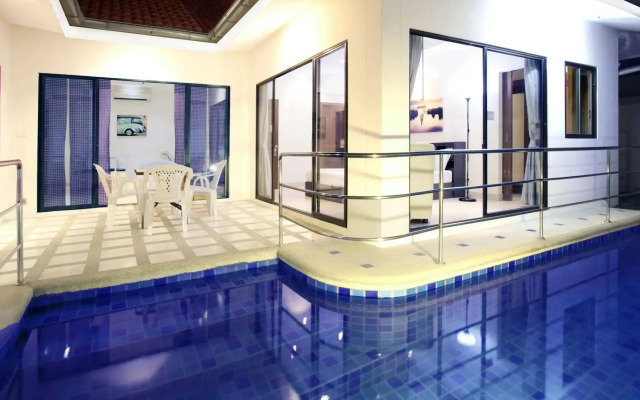 Avoca Pool Villas