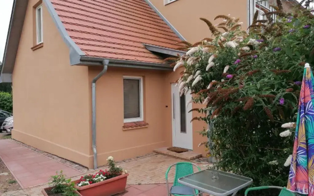 Am Jungfernteich mit Terrasse, Parkplatz, Kajak - ABC279