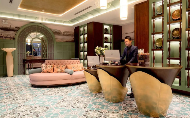 Regal Collection House
