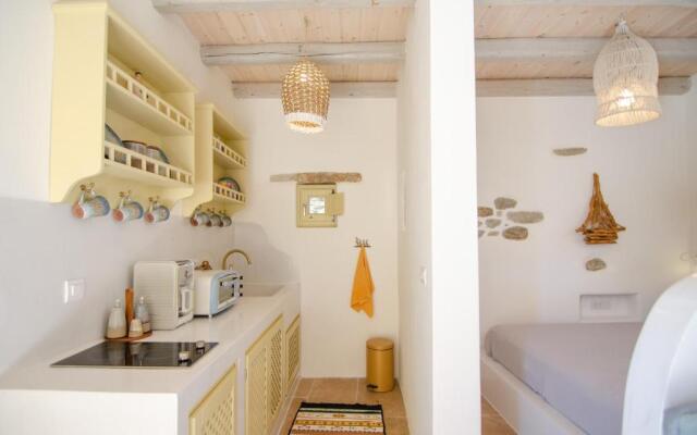 Anthoula's House