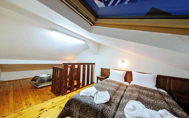Hotel Dumanov