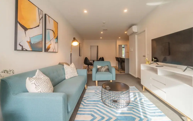 Premium Brand New Central Apt - Carpark