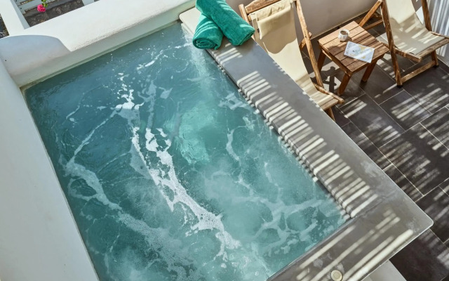 Meltemi Excelsior Suites and Spa