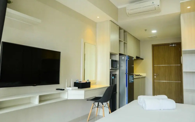 Sophisticated Studio at The Oasis Apartment