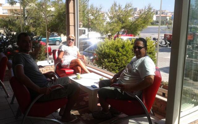Akpinar Otel Cesme