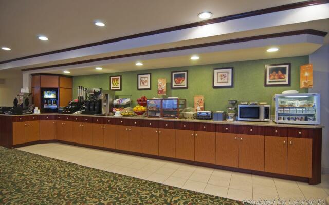 Fairfield Inn by Marriott JFK Airport