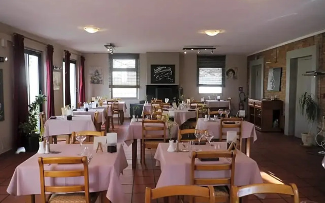 Hotel The Originals Toulouse Nord Le Barry (ex Inter-Hotel)