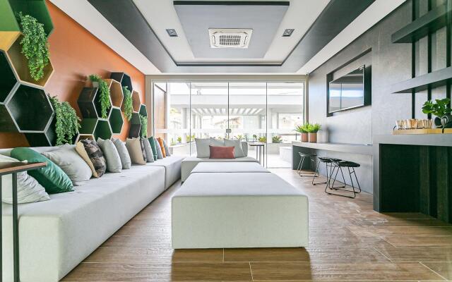 Vista parcial do MAR em ótima localização #CA24