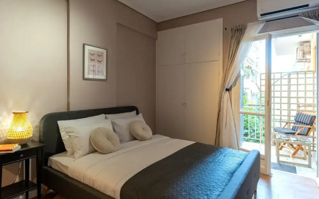 Phaedrus Living Luxury Studio Nea Smirni
