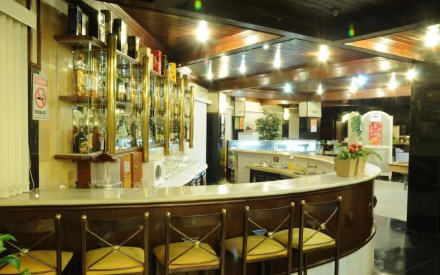 Hotel Columbus