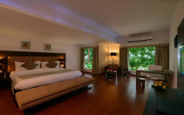 Top3 Lords Resort Bhavnagar
