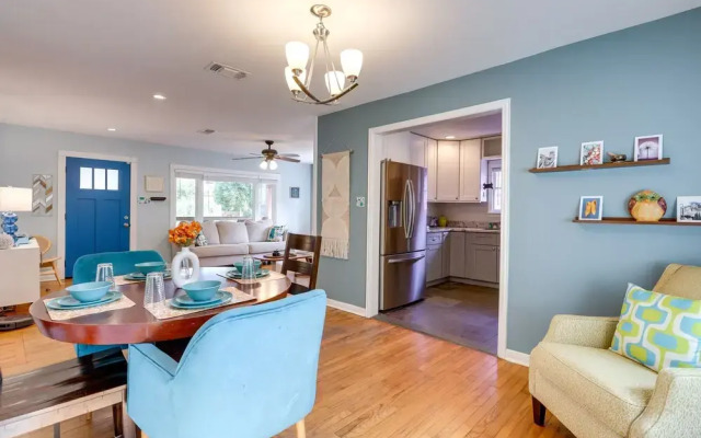 Near Beach & Attractions: Home in Galveston!