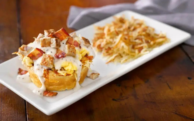 Holiday Inn Toronto Airport East by IHG