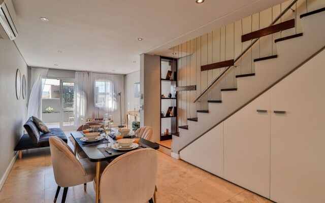 Loader Street Studios 5 by CTHA