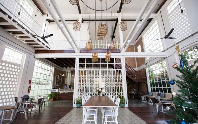 Memmoth Hostel In Lampang