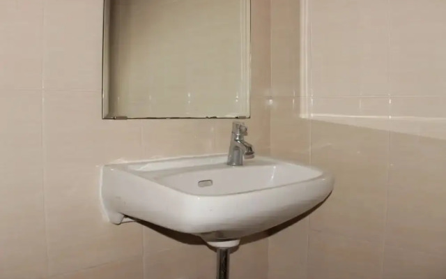 Comfort Studio At Oasis Cikarang Apartment