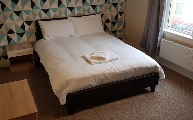 Reginald Budget Rooms