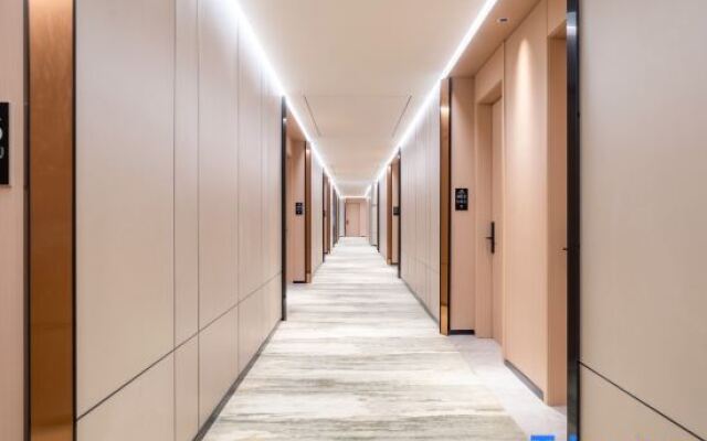 Interstellar Mei Gao Hotel