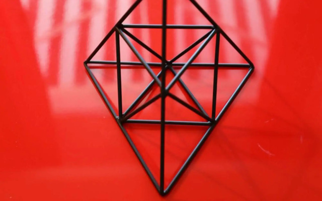 Victoria Avenue Apartment