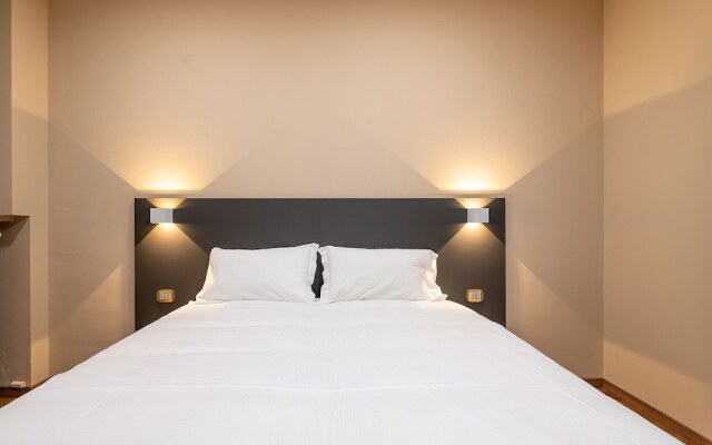 Torino Station Relais