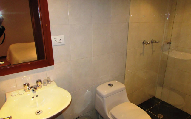 Hotel Miranda House