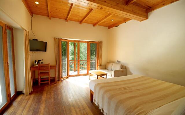 Tall Trees Resort