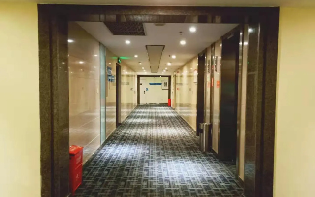PAI Hotel·Chengdu Happy Valley, Quanshui Road Metro Station