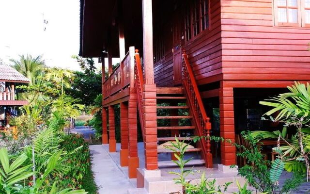 Baansuay Huean Ngam