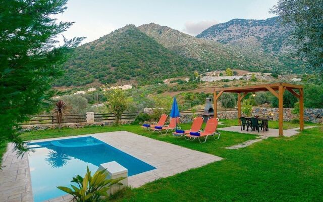 Uphoria Villas