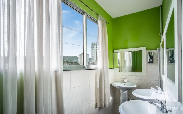 TR3ATS Guest House Cebu - Hostel