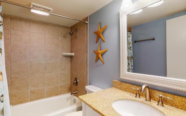 213 Turnberry Village