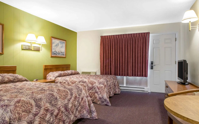 Rodeway Inn Waterford - New London